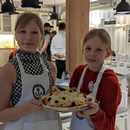 Wyspa Brzozowa クレトビニ