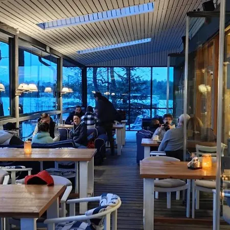 リゾート Wyspa Brzozowa