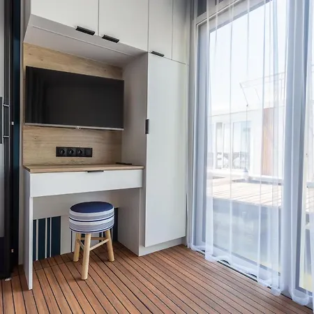 Wyspa Brzozowa リゾート