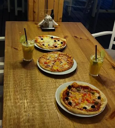 Wyspa Brzozowa リゾート *