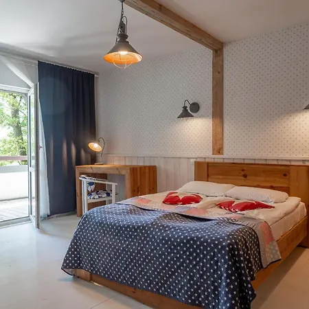 Wyspa Brzozowa リゾート