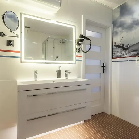 Wyspa Brzozowa リゾート *