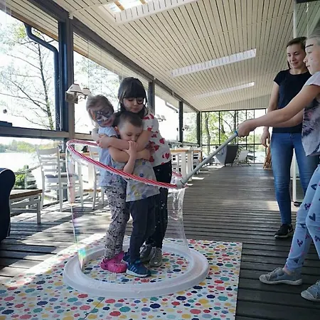 Wyspa Brzozowa Feriested