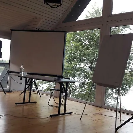 リゾート Wyspa Brzozowa クレトビニ