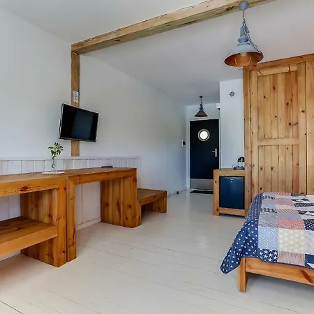 Wyspa Brzozowa クレトビニ