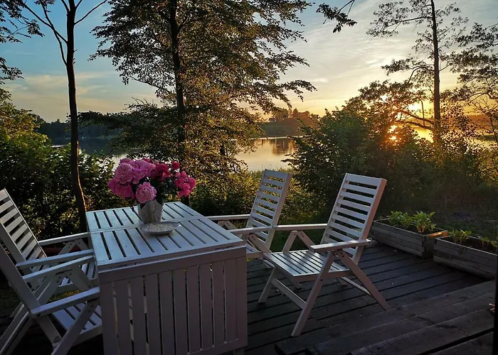 Rezort Wyspa Brzozowa *